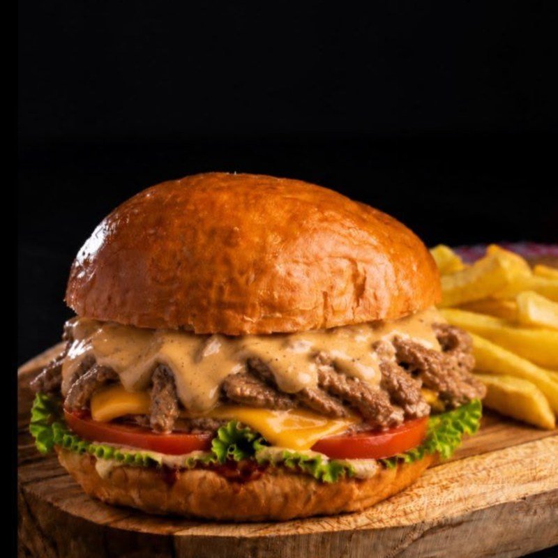 Hambúrguer de Strogonoff